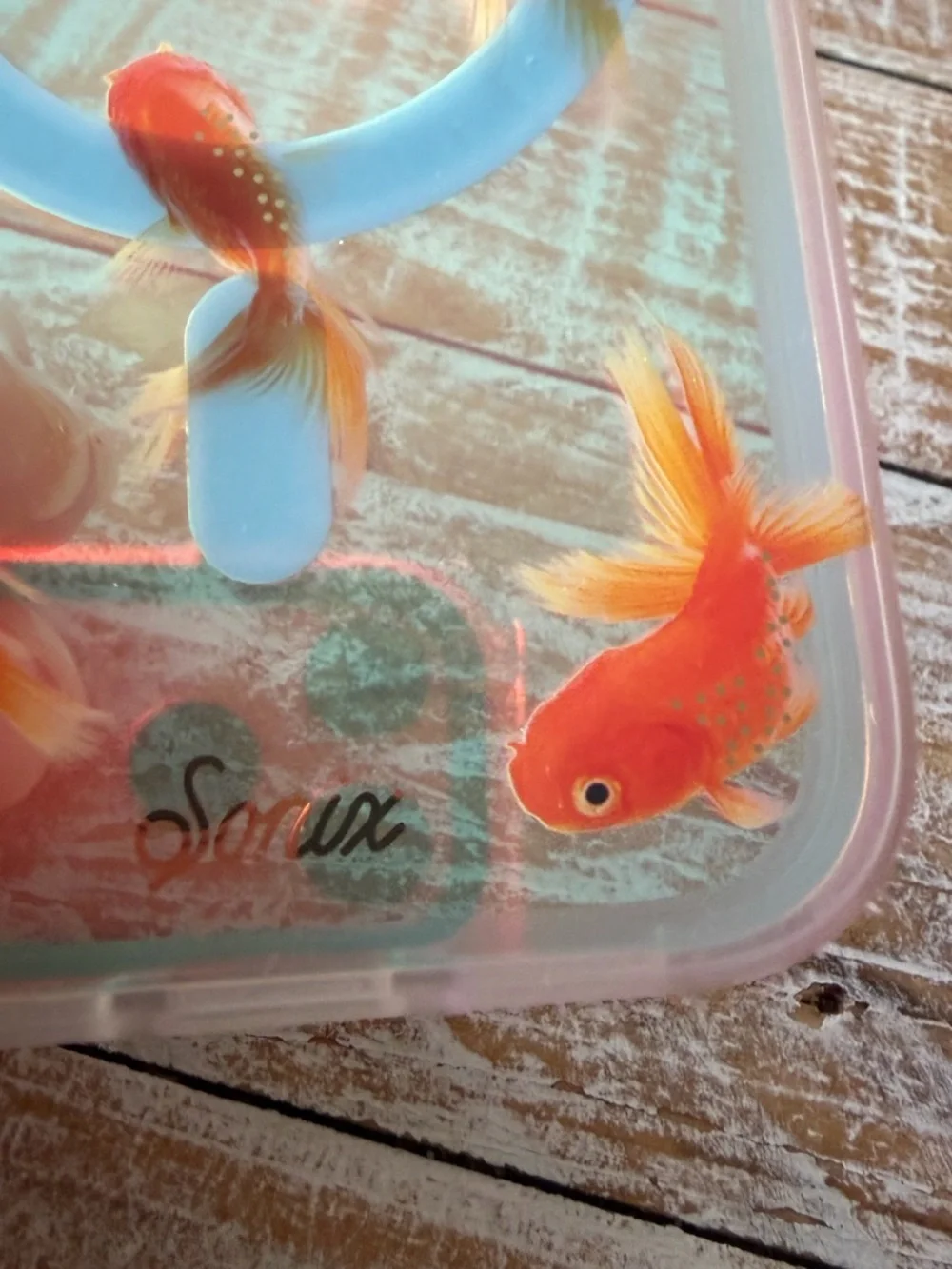 🫧Sonix Goldfish “Goldie” iPhone 15 Pro Case🫧